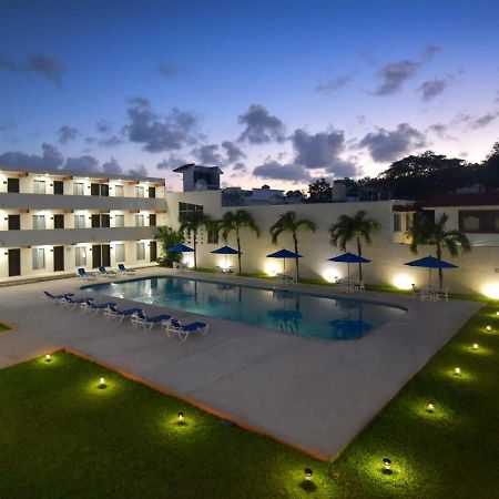 Hotel Bonampak كانكون المظهر الخارجي الصورة