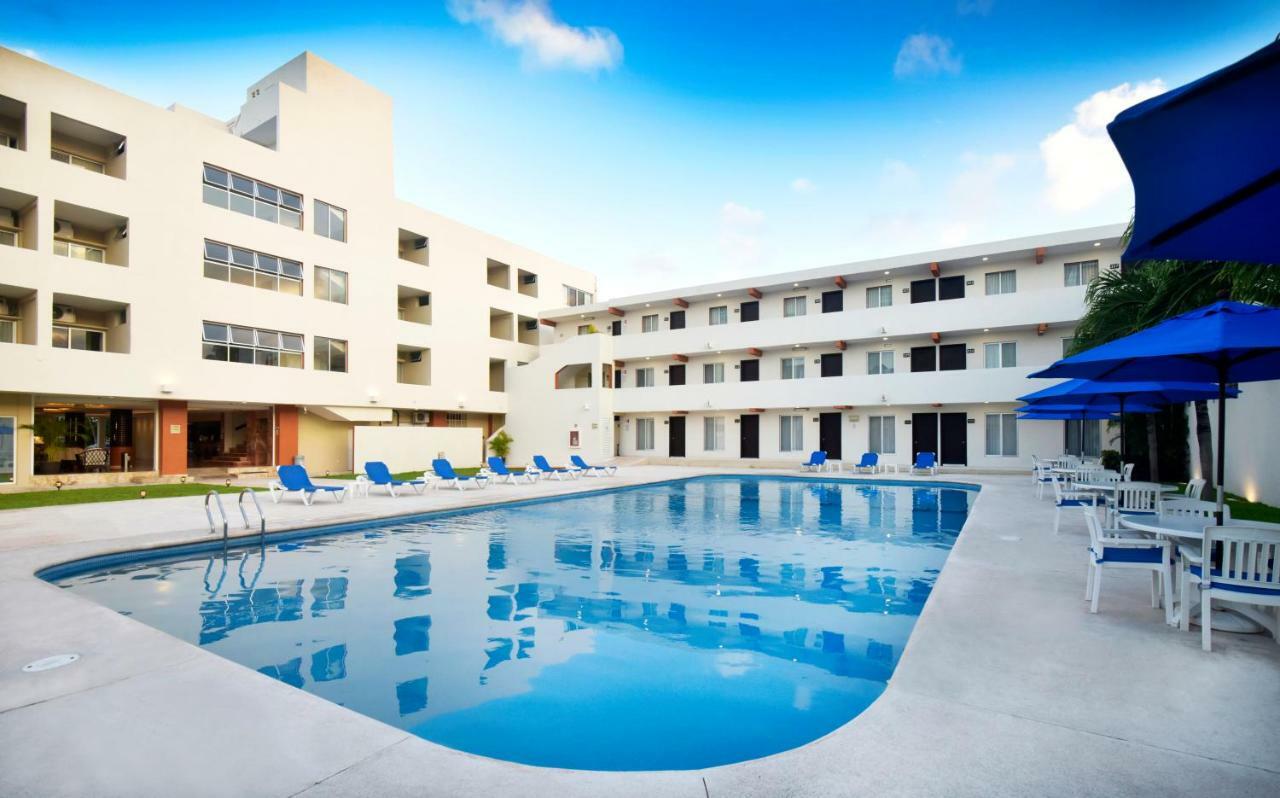 Hotel Bonampak كانكون المظهر الخارجي الصورة